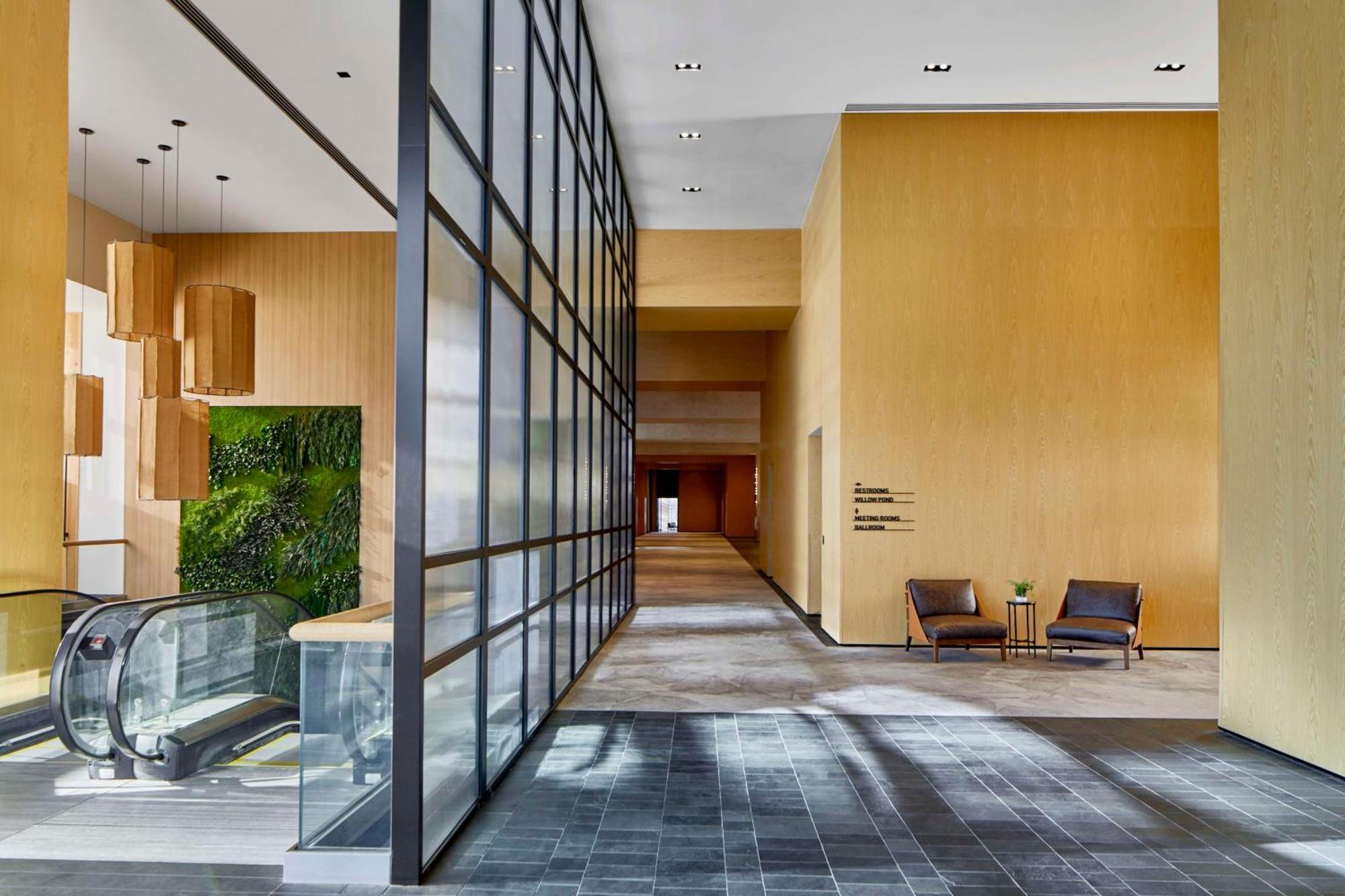 Embassy Suites By Hilton Nashville Downtown Exterior foto