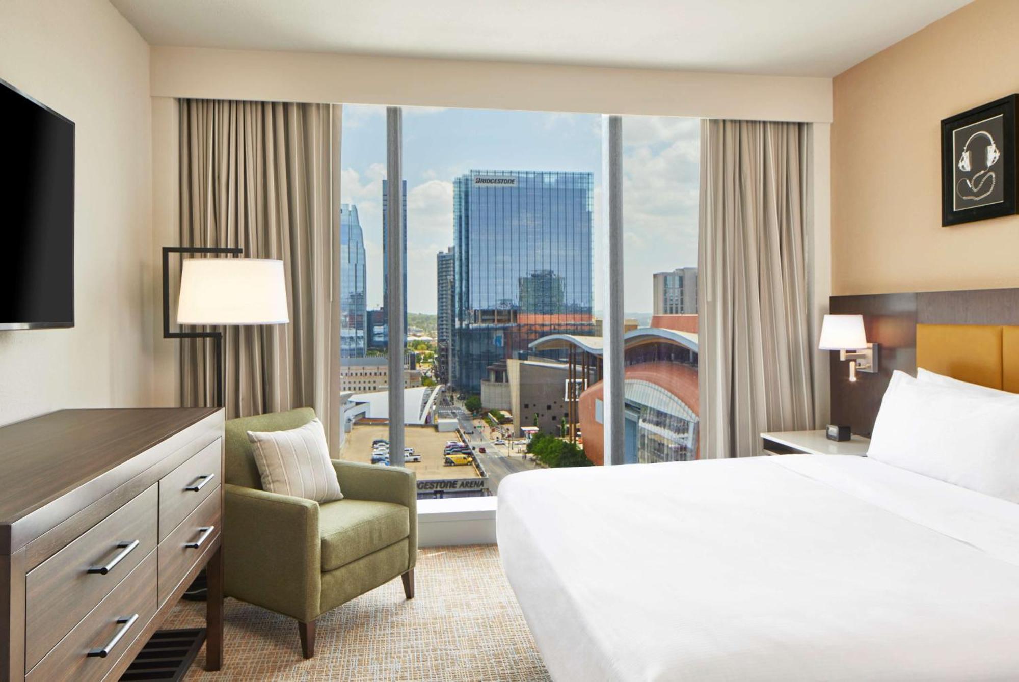 Embassy Suites By Hilton Nashville Downtown Exterior foto