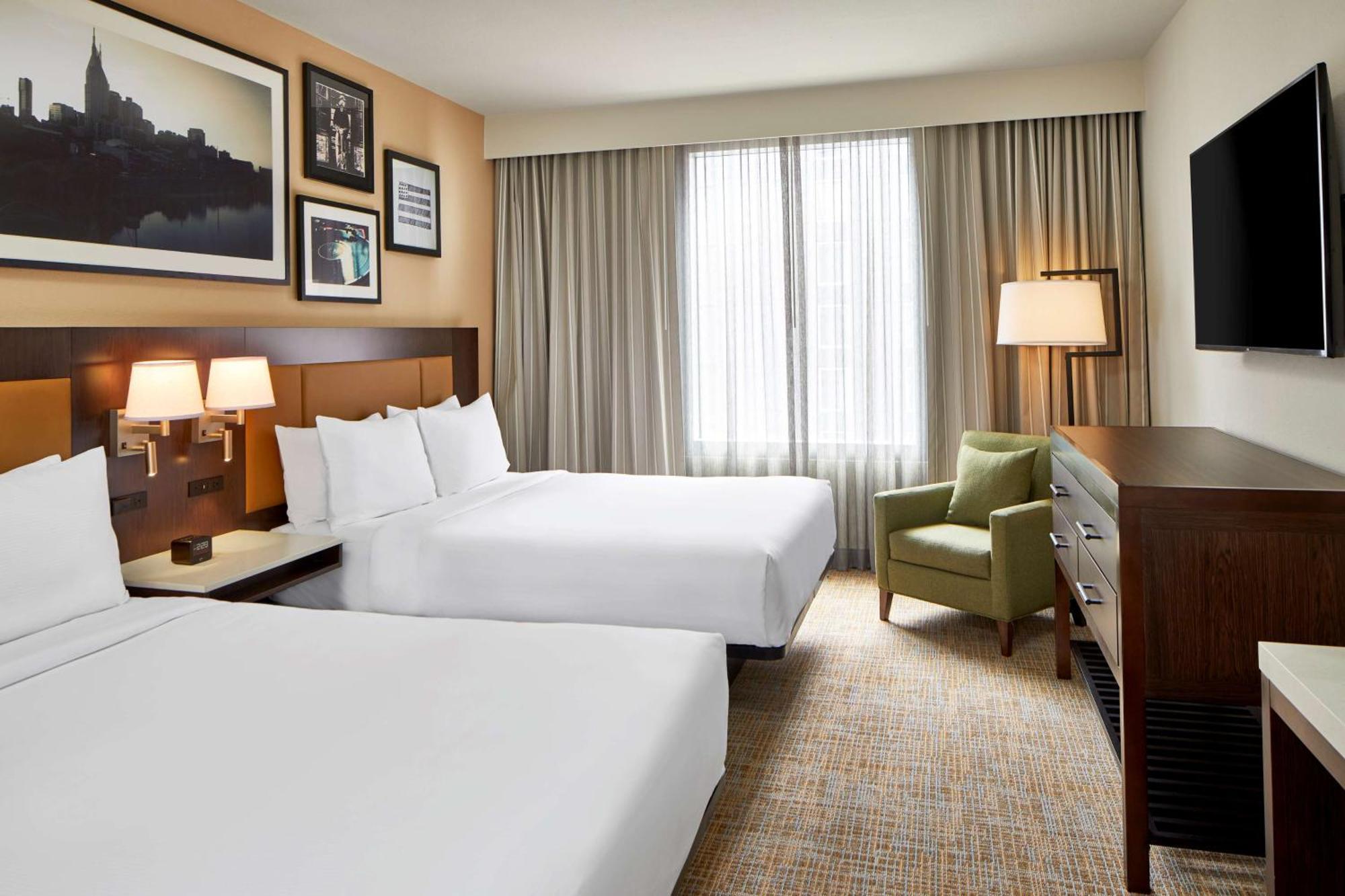 Embassy Suites By Hilton Nashville Downtown Exterior foto